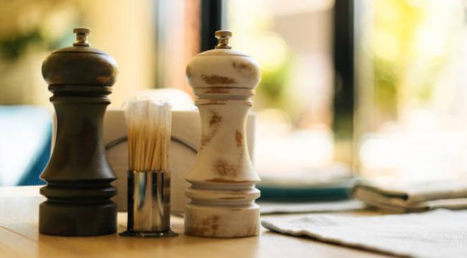 Best Salt Pepper Mill Sets America S Test Kitchen Consumer Reports Of 2020 Phoenix Cooks